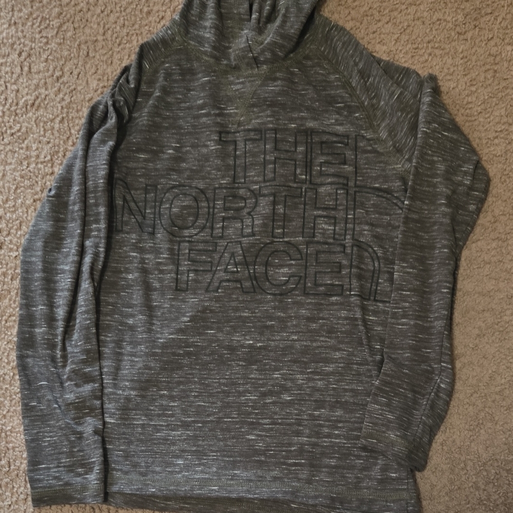 The North Face Gray Long Sleeve Tee